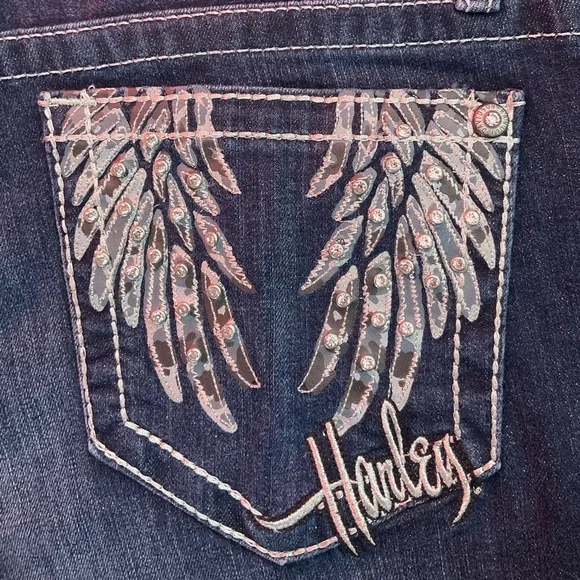 Harley Davidson Womens Angel Wings, blingy, Bootcut Jeans - EUC - Picture 9 of 12